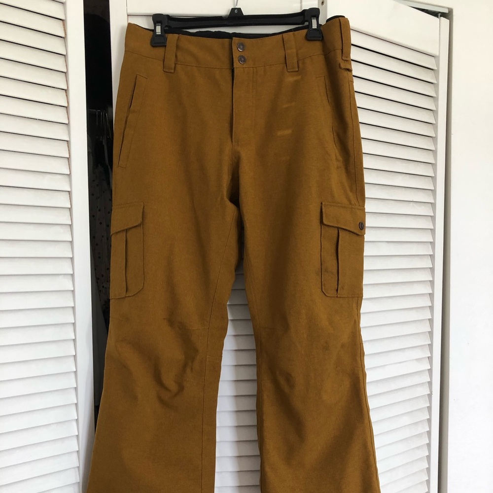Snowboard pants